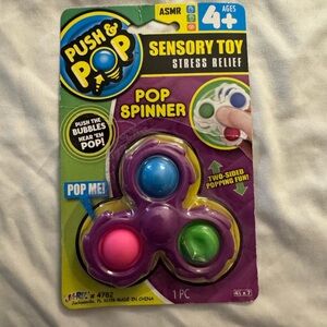 NWT push & pop fidget spinner